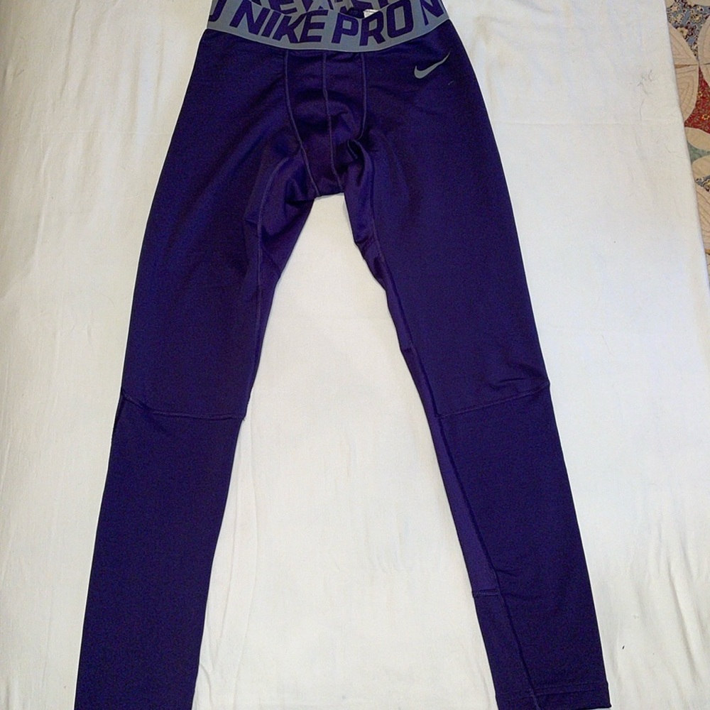 Nike Pro men’s warmup pants, sz L, purple, heavyweight for cold days, underlayer